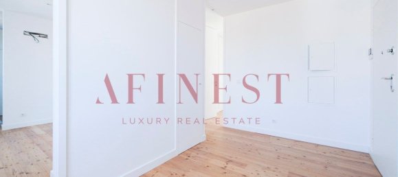 3 bedrooms Duplex in Cascais, Portugal No. 9956 10