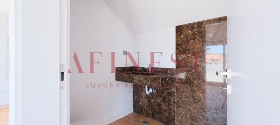 3 bedrooms Duplex in Cascais, Portugal No. 9956 9