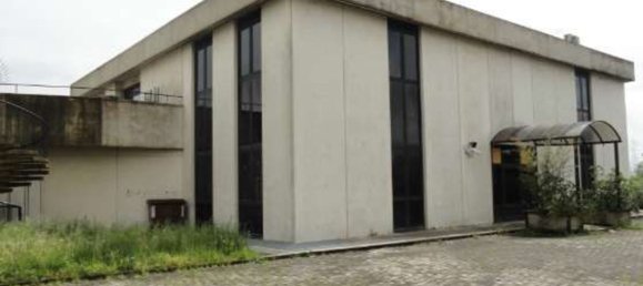  عقار تجاري في Cornate d'Adda, Italy 415متر مربع رقم 309373 2