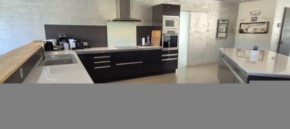 Дом с 8 спальнями в Сен-Андре-дю-Буа, Франция № 97587 7