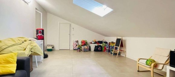 5 rooms Apartment in Piacenza, Italy No. 26967 17