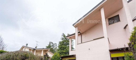 5 rooms Apartment in Sala Baganza, Italy No. 69635 17