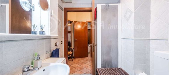 5 rooms Apartment in Sala Baganza, Italy No. 69635 12