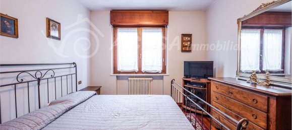 5 rooms Apartment in Sala Baganza, Italy No. 69635 7