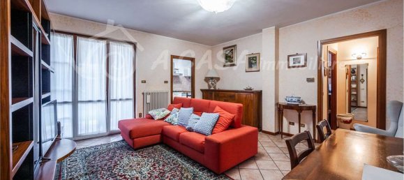 5 rooms Apartment in Sala Baganza, Italy No. 69635 26