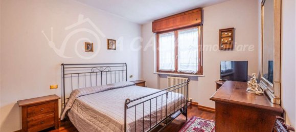 5 rooms Apartment in Sala Baganza, Italy No. 69635 6