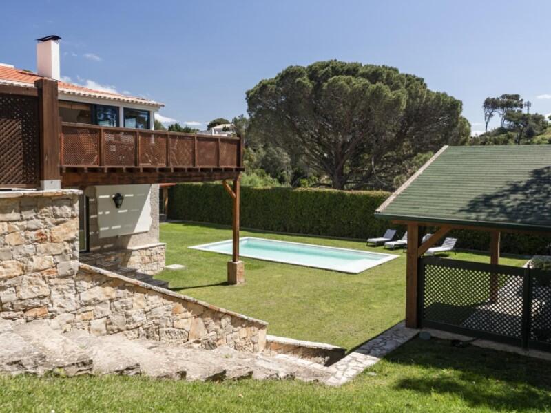 6 bedrooms Villa in Cascais, Portugal No. 198769