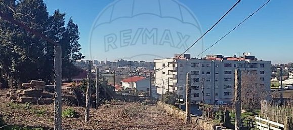 3 bedrooms House in Fanzeres, Portugal No. 28038 26