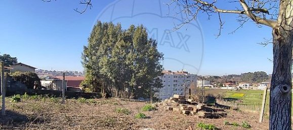 3 bedrooms House in Fanzeres, Portugal No. 28038 25