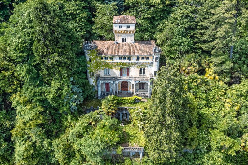 13-Zimmer Schlösser in Stresa, Italy, Nr. 229060