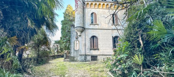 13-Zimmer Schlösser in Stresa, Italy, Nr. 229060 17