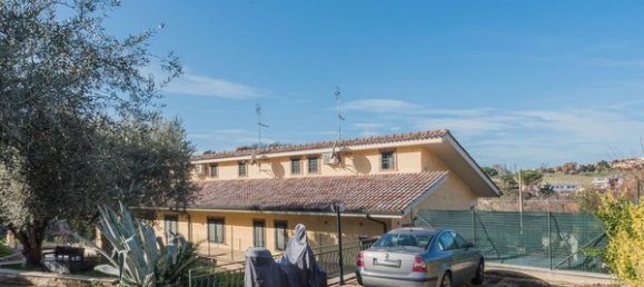 3 rooms Apartment in Guidonia Montecelio, Italy No. 221304 2