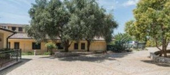 3 rooms Apartment in Guidonia Montecelio, Italy No. 221304 8