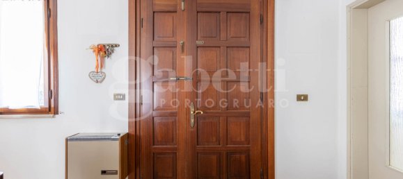 5 bedrooms House in Portogruaro, Italy No. 172592 19