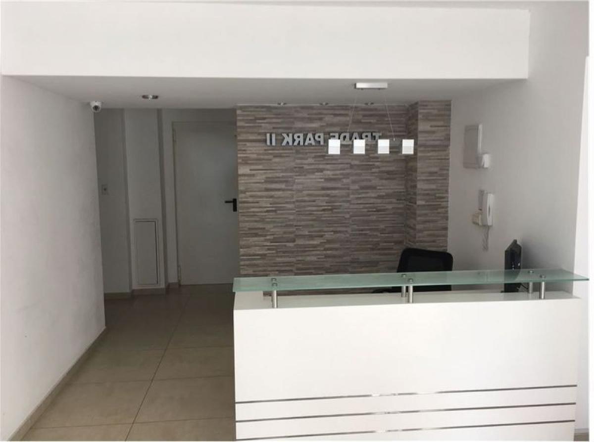  Office in Montevideo, Uruguay No. 13331