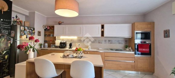 3 bedrooms Apartment in Latina, Italy No. 280881 4