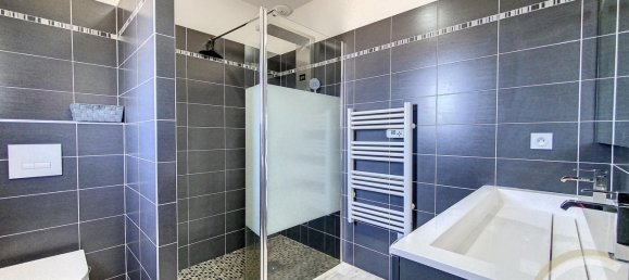 3 bedrooms House in Porto-Vecchio, France No. 92294 6