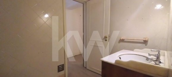 7 bedrooms House in Rio de Mouro, Portugal No. 166133 7