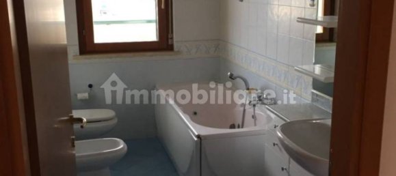 Пентхаус с 2 спальнями в Латина, Италия № 120270 15