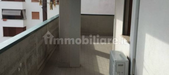 Пентхаус с 2 спальнями в Латина, Италия № 120270 16