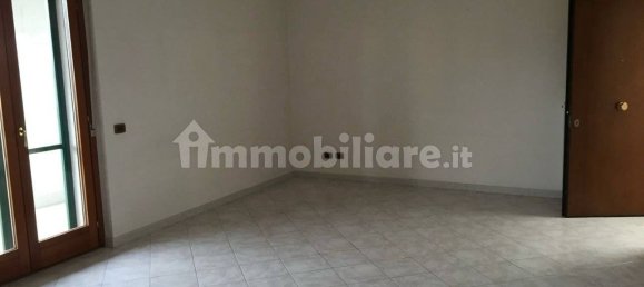 Пентхаус с 2 спальнями в Латина, Италия № 120270 7