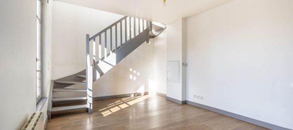 1 bedroom Duplex in Saint-Denis, France No. 314109 3