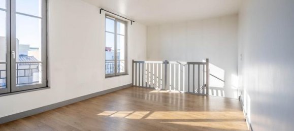 1 bedroom Duplex in Saint-Denis, France No. 314109 7