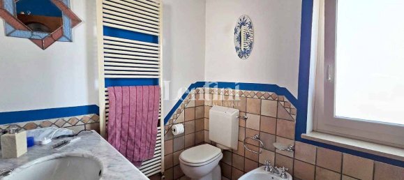 3 bedrooms Villa in Casale Monferrato, Italy No. 299607 25