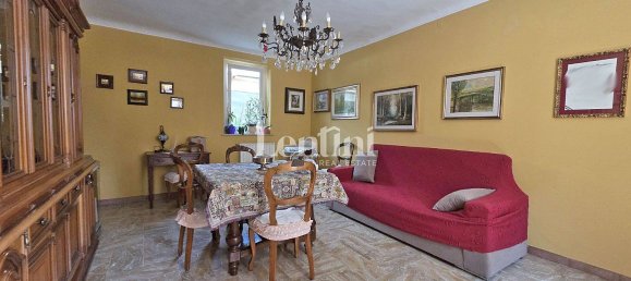 3 bedrooms Villa in Casale Monferrato, Italy No. 299607 8