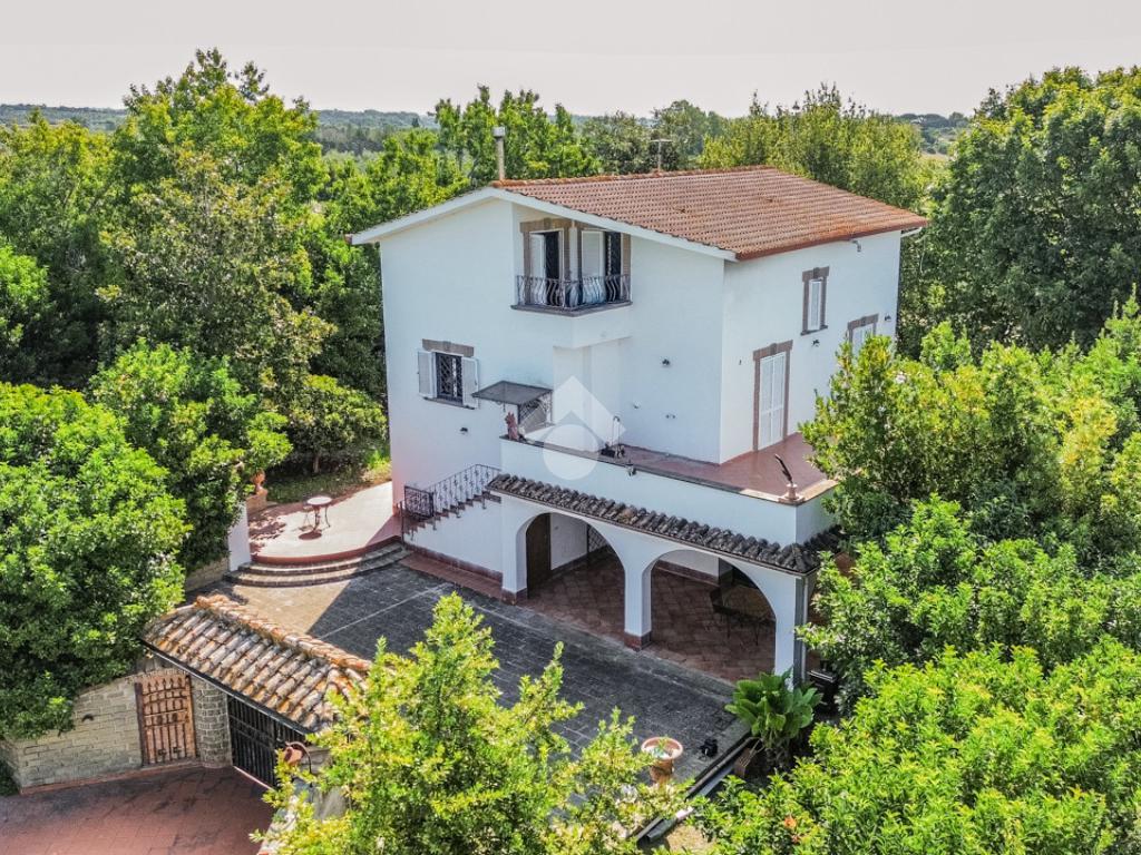 4 Schlafzimmer Villa in Cerveteri, Italy, Nr. 359955