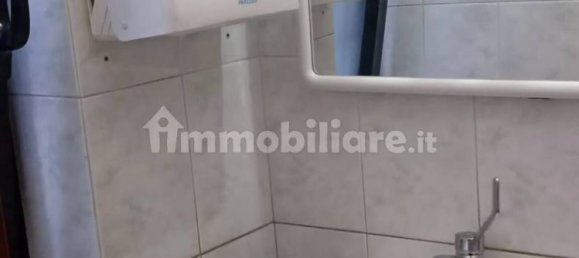 3-Zimmer Gewerbliche Immobilie in Albisola Superiore, Italy, Nr. 16358 7