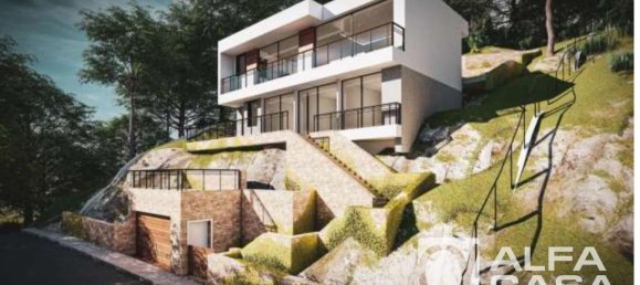 832m² Land in Lloret de Mar, Spain No. 155643 2