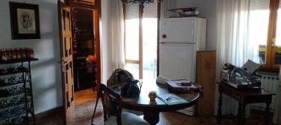 7-Zimmer Wohnung in Modena, Italy, Nr. 98088 4