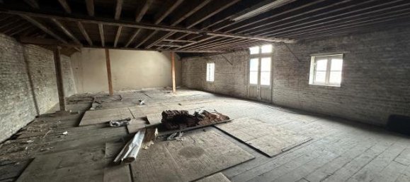 Edificio en Amiens, France 370 m² No. 93086 10