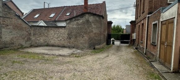 Edificio en Amiens, France 370 m² No. 93086 7