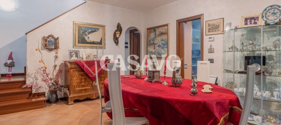 4 Schlafzimmer Villa in Rome, Italy, Nr. 321770 3