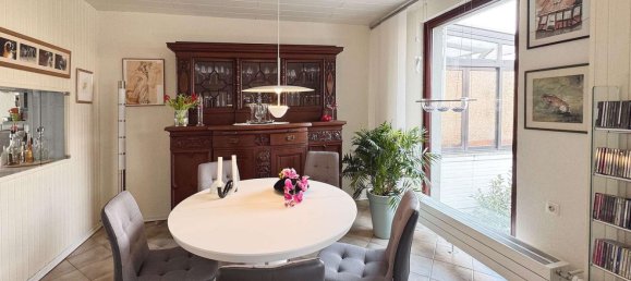 4-salle Maison de ville à Wolfsburg, Germany No. 79225 12