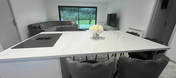 Casa de 3 dormitorios en Briennon, France No. 266499 4