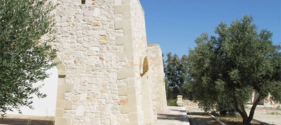 Villa de 8 dormitorios en Lecce, Italy No. 722 11