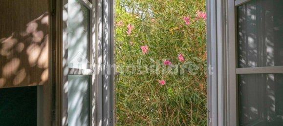 1 bedroom Apartment in Rome, Italy No. 342400 6