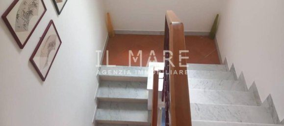 8 rooms Villa in Massa, Italy No. 36004 13