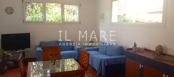 8 rooms Villa in Massa, Italy No. 36004 9