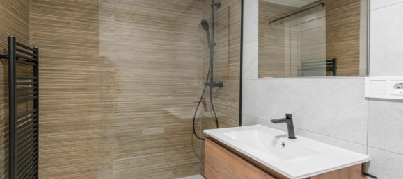 2 bedrooms Apartment in Granada, Spain No. 166631 11