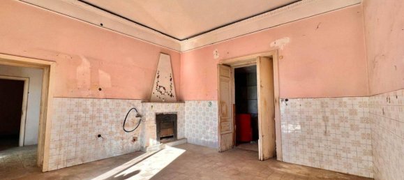 3-salle Appartement à Giugliano in Campania, Italy No. 19327 9