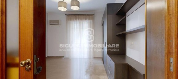 4 chambres Appartement à Palermo, Italy No. 378383 5