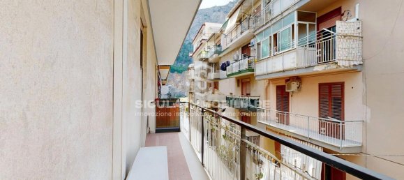 4 chambres Appartement à Palermo, Italy No. 378383 6