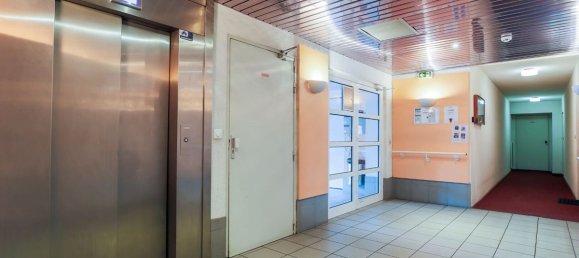 Estudio en Nancy, France No. 72845 10