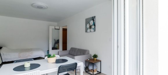 Estudio en Nancy, France No. 72845 5