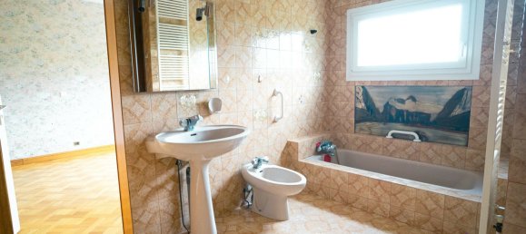 Casa de 5 dormitorios en Carspach, France No. 213488 14