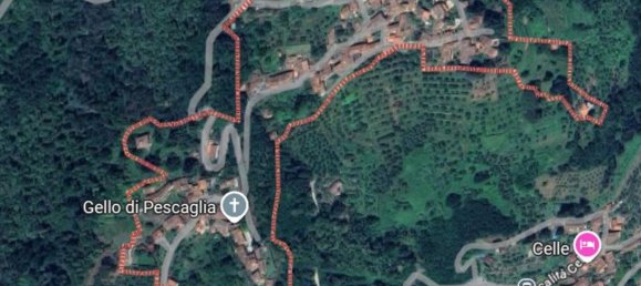 4 rooms Apartment in Pescaglia, Italy No. 202842 3